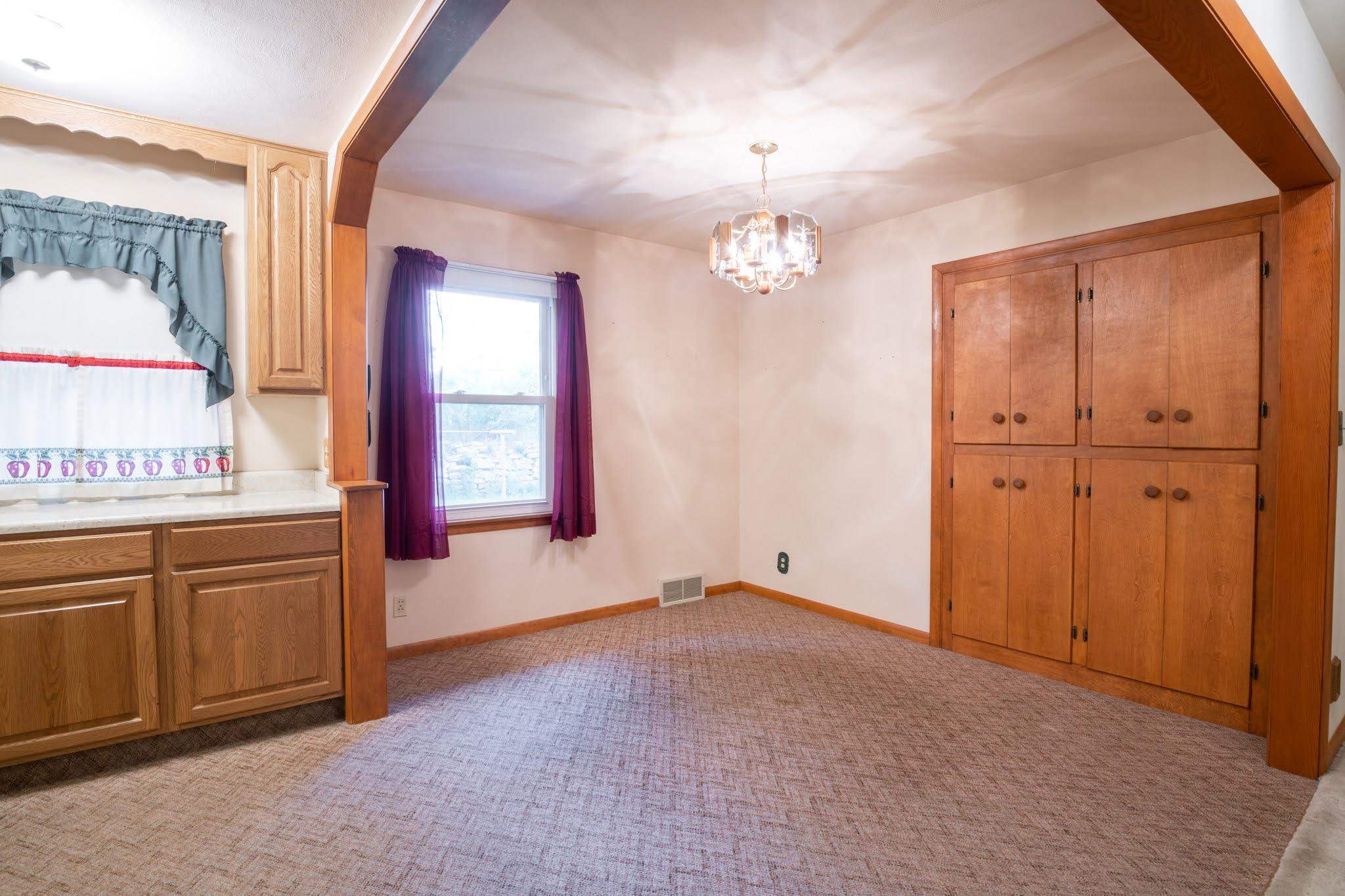 1503 James Road Pekin, IL 61554 - Photo 11 of 36 Gallery Image 11