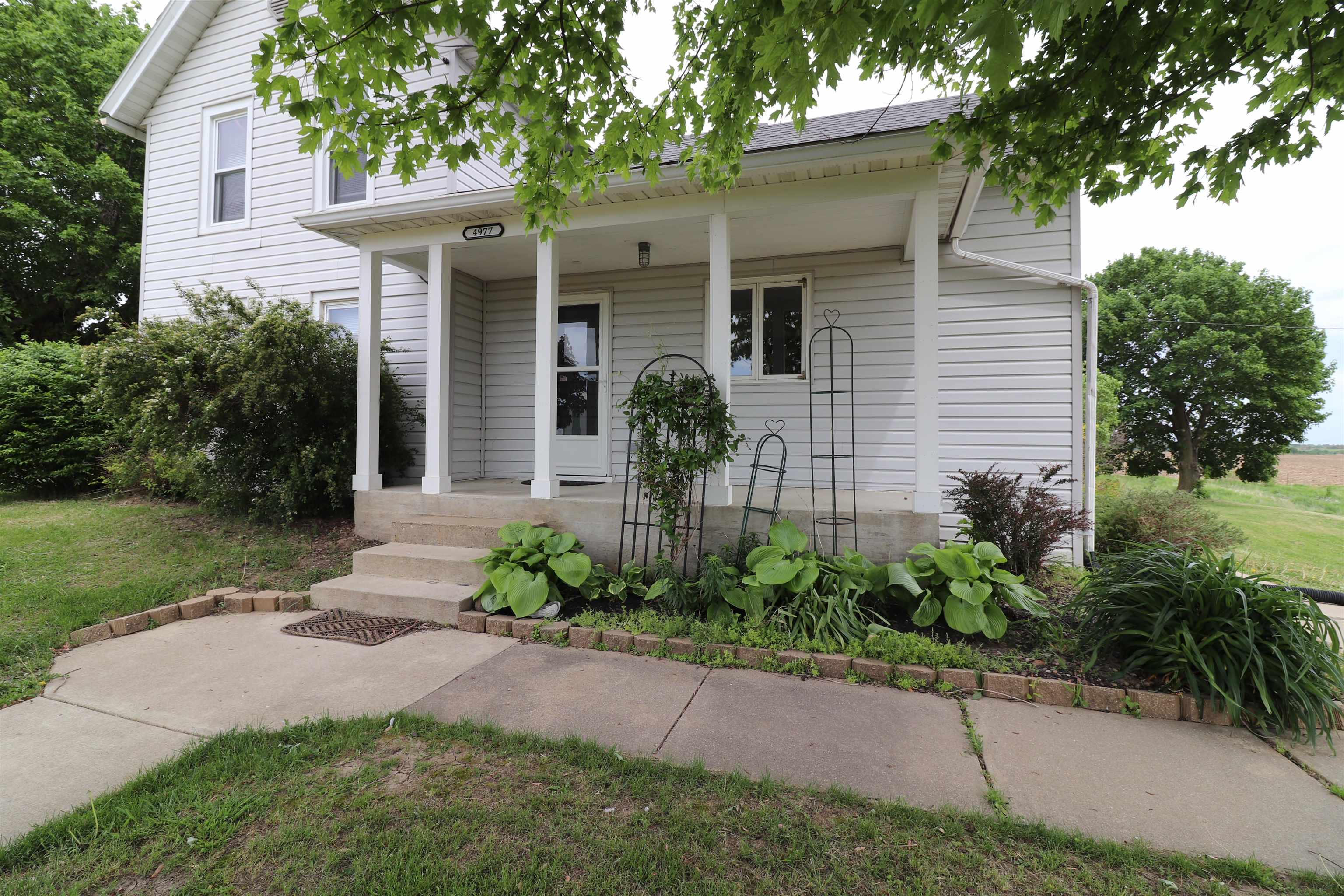 4977 North Mt Vernon Road Forreston, IL 61030 - Photo 2 of 55 Gallery Image 2