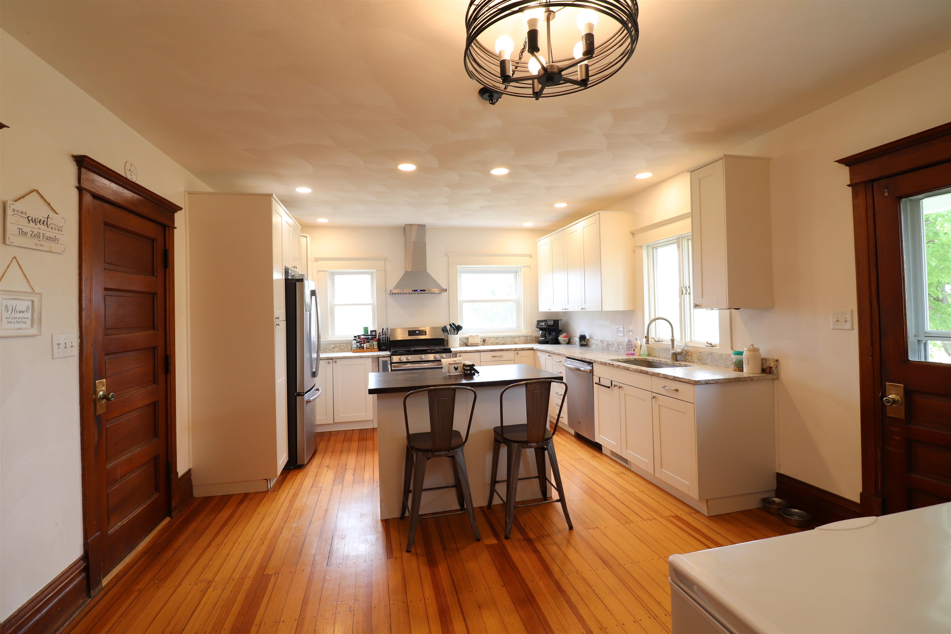 4977 North Mt Vernon Road Forreston, IL 61030 - Photo 5 of 55 Gallery Image 5