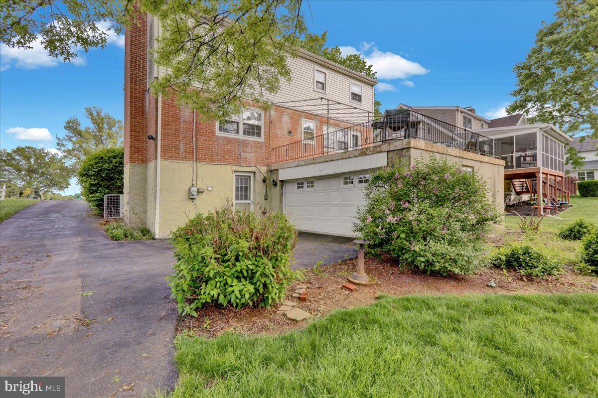 2701 Dalin Drive Reading, PA 19609 - Photo 8 of 34 front view of a house with a yard