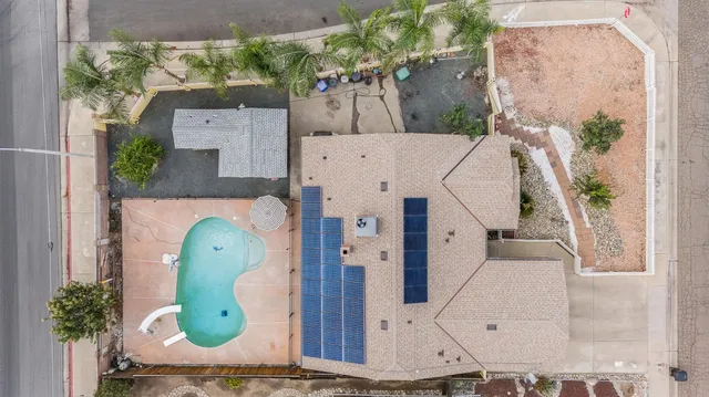 $394,900 | 2179 West Della Avenue, Porterville, CA 93257