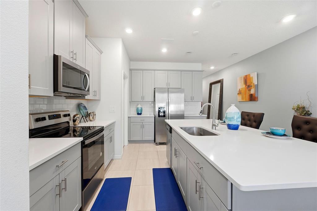 4393 Small Creek Road Kissimmee, FL 34744 - Photo 6 of 26