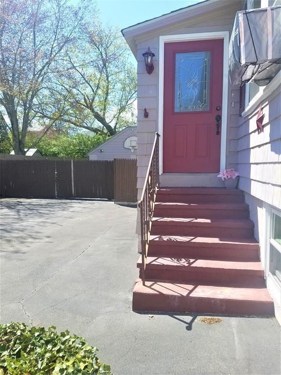 293 Renaud Street Fall River, MA 02721 - Photo 4 of 31