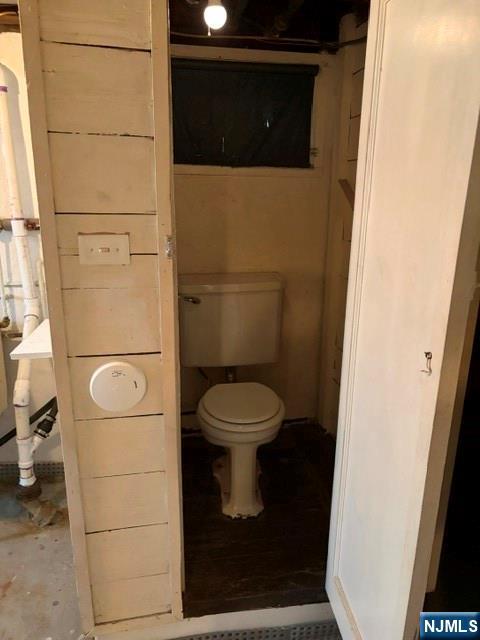 12 Ferncliff Road Bloomfield, NJ 07003 - Photo 27 of 49