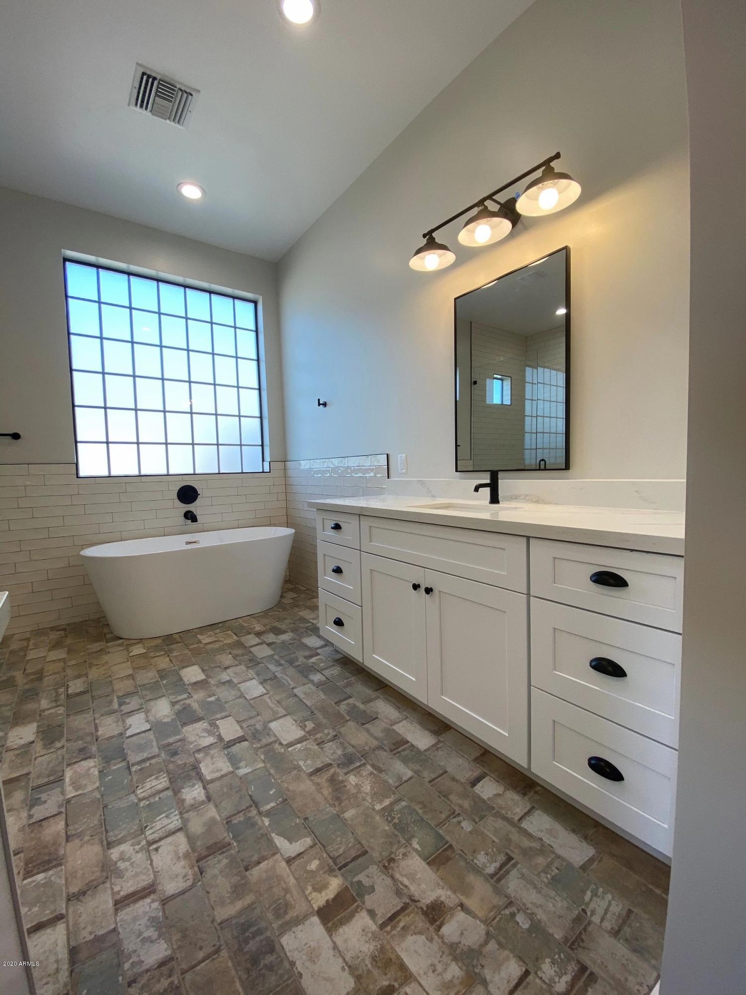 547 South Moon Road Apache Junction, AZ 85119 - Photo 6 of 11 IMG_3466