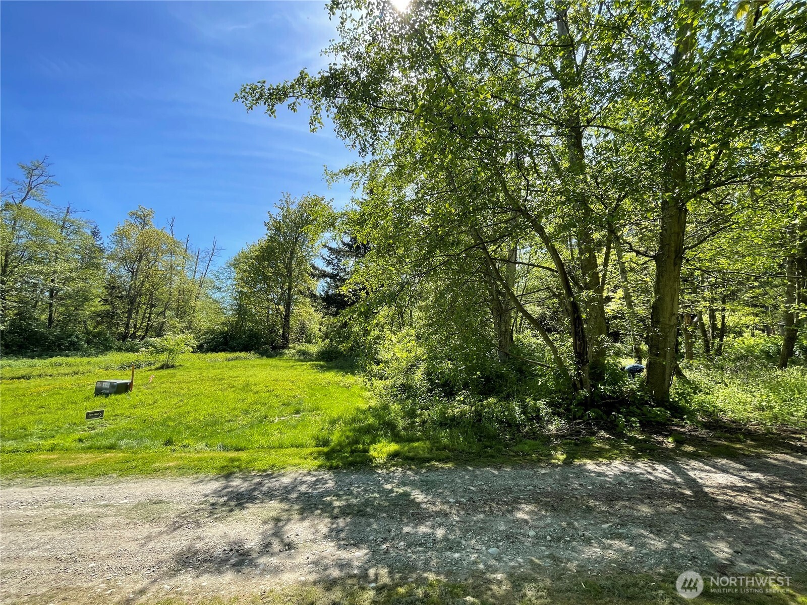 81 F Beach Way Hat Island, WA 98201 - Photo 2 of 22