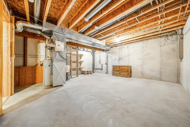 $315,000 | 814 Lang Way, Kimberly, WI 54136