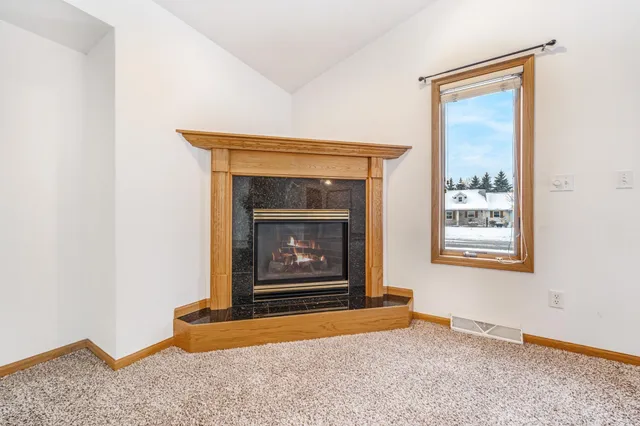 $315,000 | 814 Lang Way, Kimberly, WI 54136