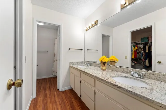 $498,000 | 15013 Redcliff Drive, Tampa, FL 33625