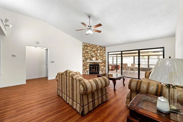 $498,000 | 15013 Redcliff Drive, Tampa, FL 33625