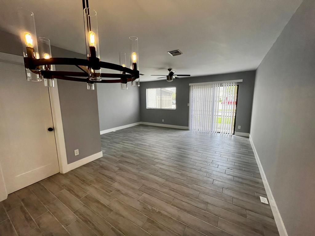 4002 Inlet Circle Greenacres, FL 33463 - Photo 6 of 12 WhatsApp Image 2022-07-05 at 7.21.19 PM
