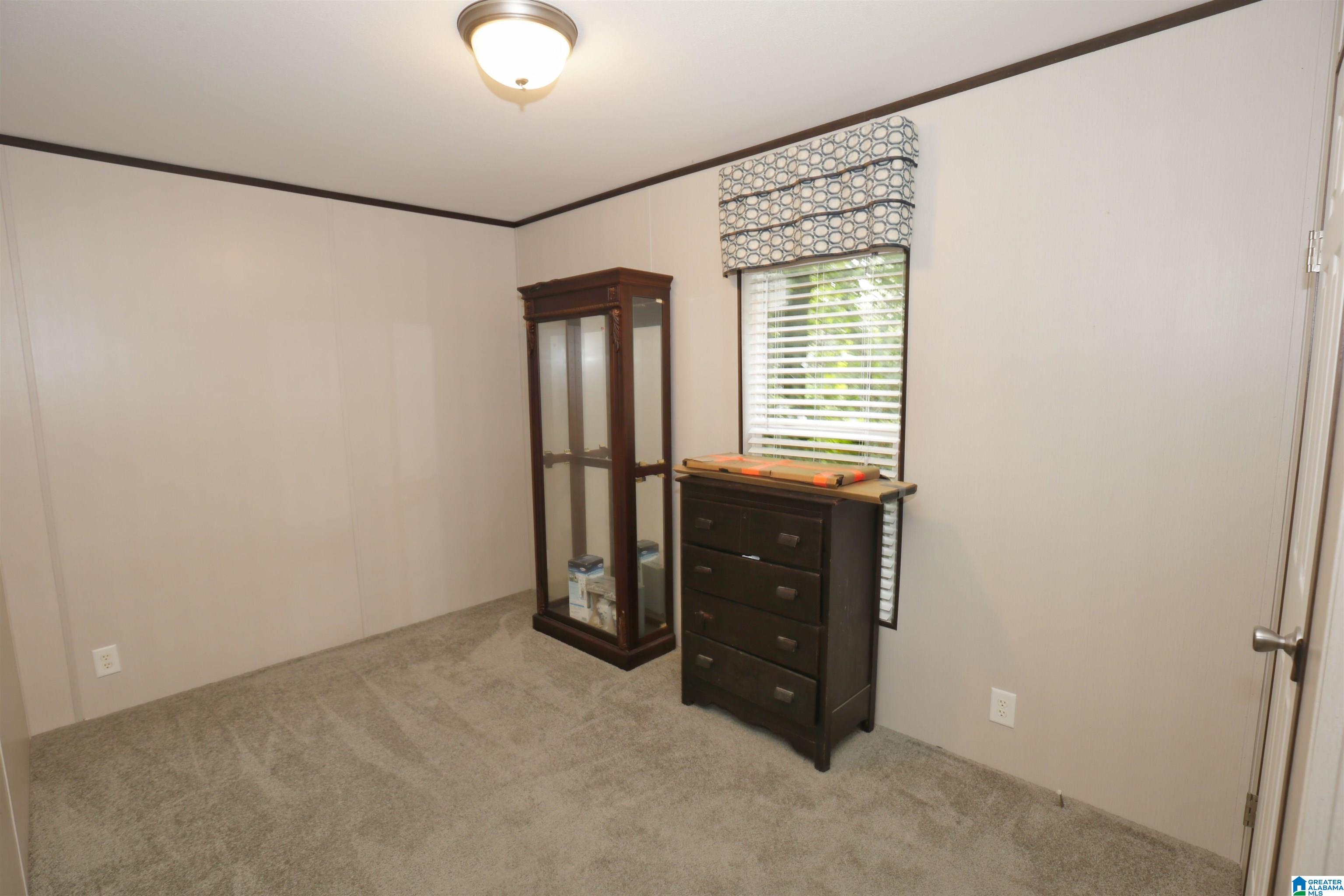 3190 Madison Street Anniston, AL 36201 - Photo 19 of 29