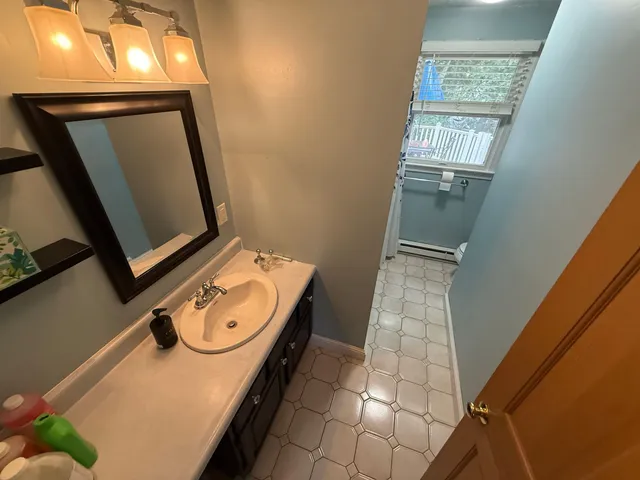 $468,000 | 34 Shore Drive, Salem, NH 03079