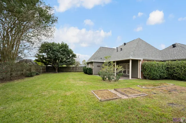 $369,900 | 10740 Hillwood Avenue, Baton Rouge, LA 70810