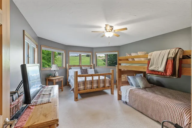 $690,000 | 22165 Harlow Avenue, Jordan, MN 55352