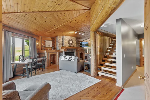 $690,000 | 22165 Harlow Avenue, Jordan, MN 55352