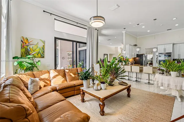 $1,129,000 | 700 Verona Court, Weston, FL 33326