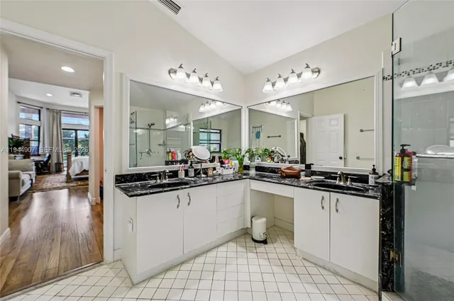 $1,129,000 | 700 Verona Court, Weston, FL 33326