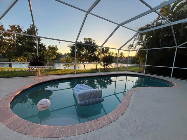 $1,129,000 | 700 Verona Court, Weston, FL 33326