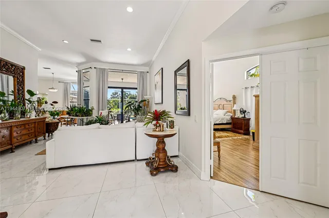 $1,129,000 | 700 Verona Court, Weston, FL 33326