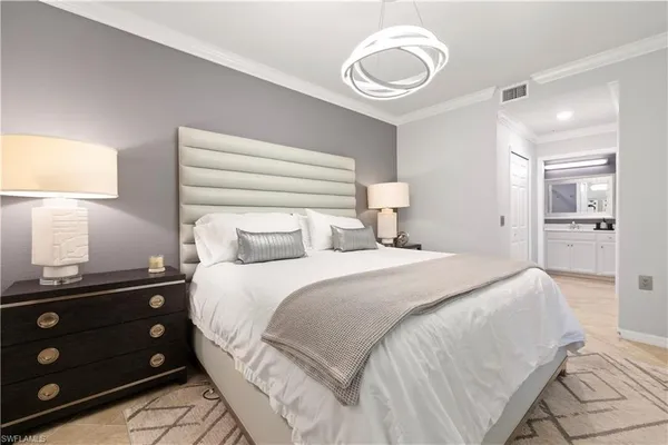 $7,950 | 9572 Trevi Court, Unit 5033, Naples, FL 34113