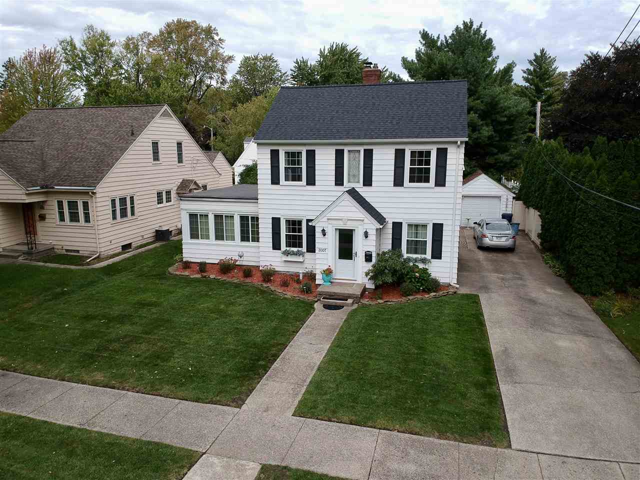 2007 11th Street Bay City, MI 48708 - Photo 2 of 43 Gallery Image 2