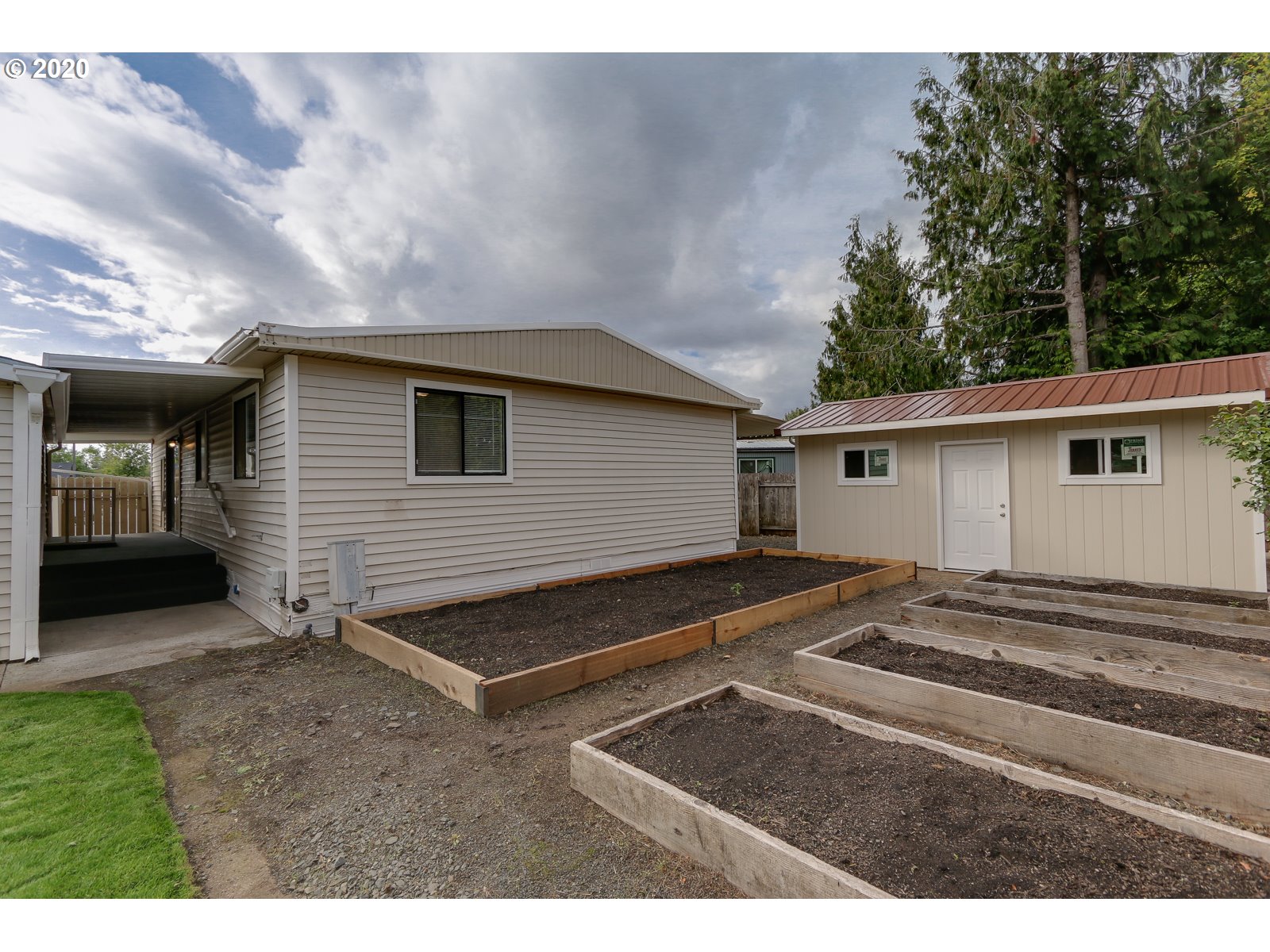 555 South 51st Place Springfield, OR 97478 - Photo 24 of 29