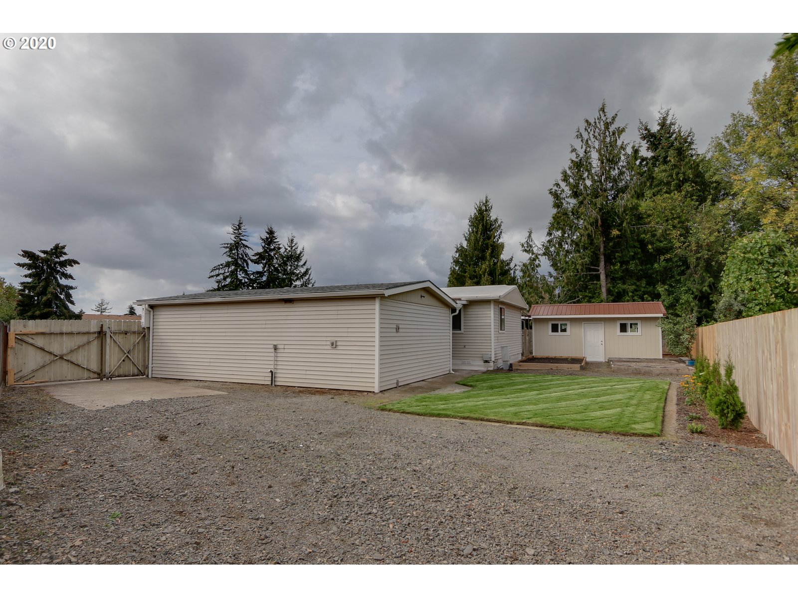 555 South 51st Place Springfield, OR 97478 - Photo 27 of 29