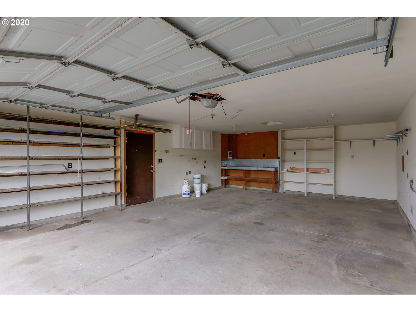 555 South 51st Place Springfield, OR 97478 - Photo 28 of 29