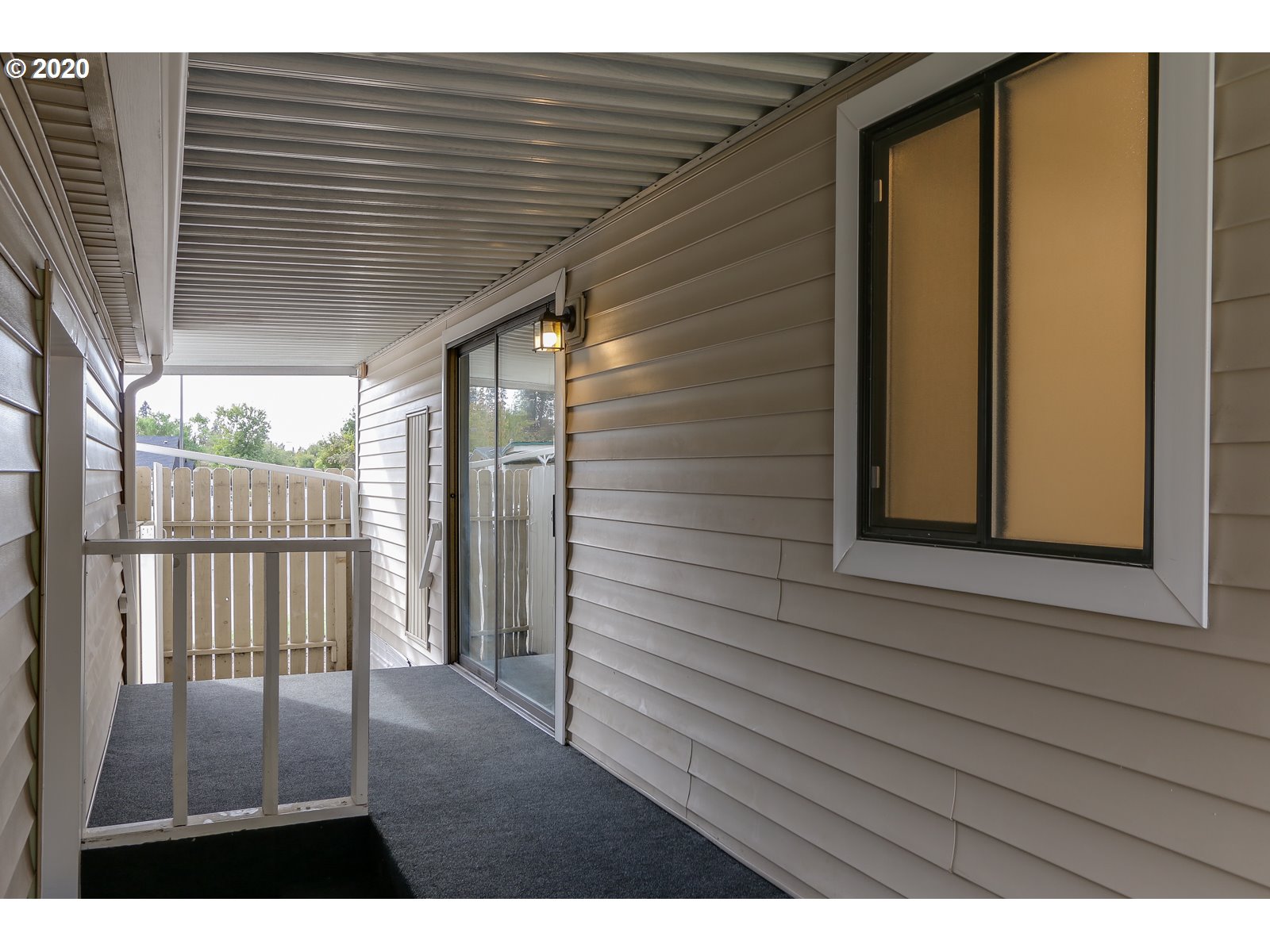 555 South 51st Place Springfield, OR 97478 - Photo 4 of 29