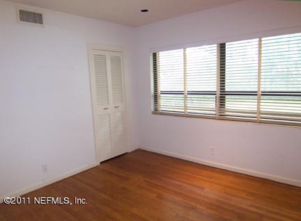 945 Waterman Road North Jacksonville, FL 32207 - Photo 10 of 16 Bedroom 2