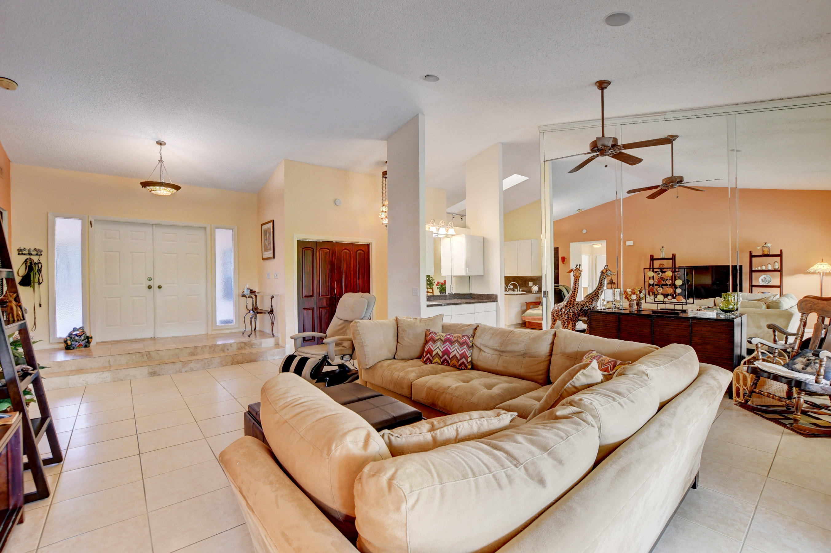 8746 Eagle Run Drive Boca Raton, FL 33434 - Photo 12 of 53 Living Room