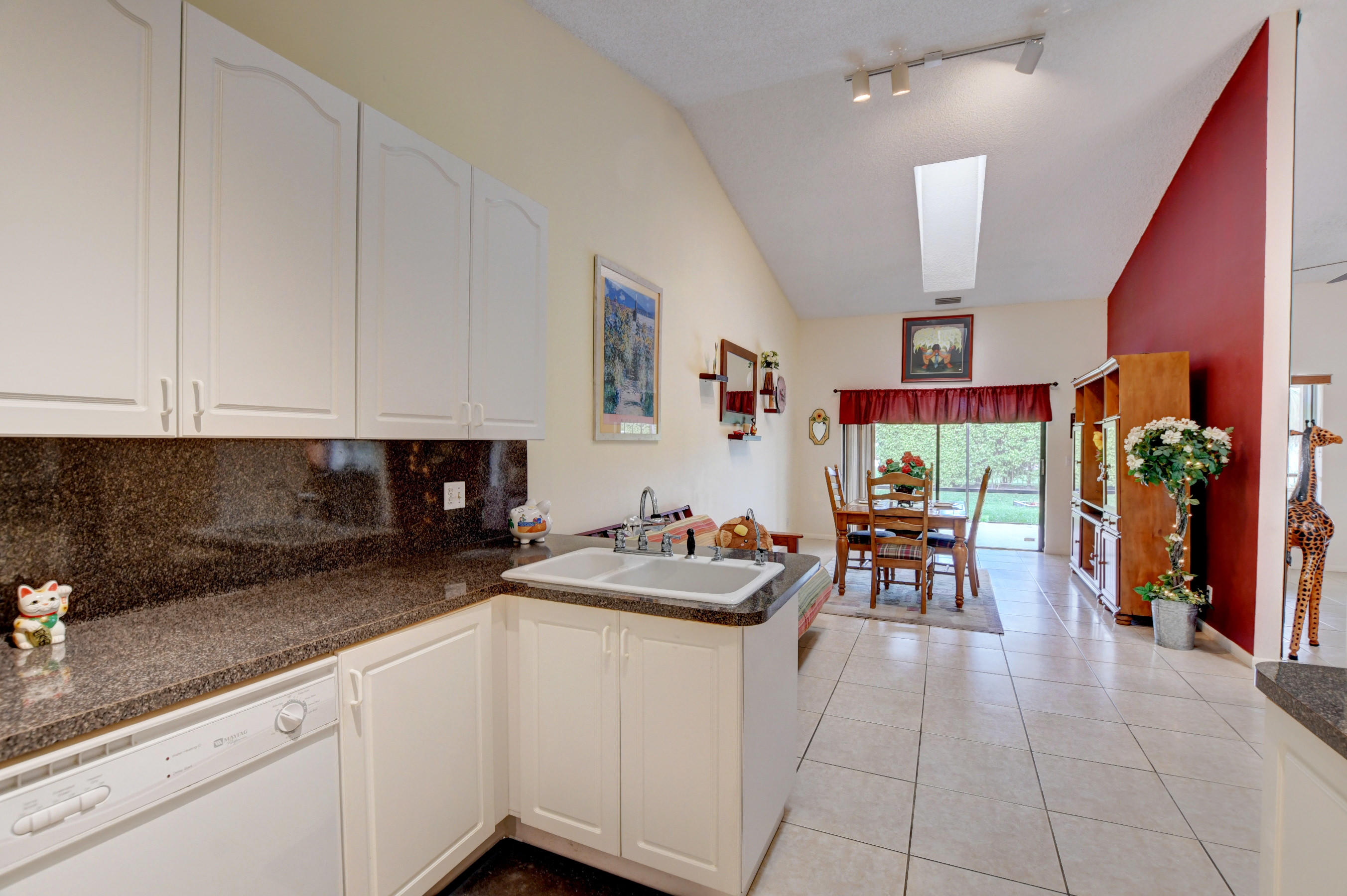 8746 Eagle Run Drive Boca Raton, FL 33434 - Photo 21 of 53 Kitchen