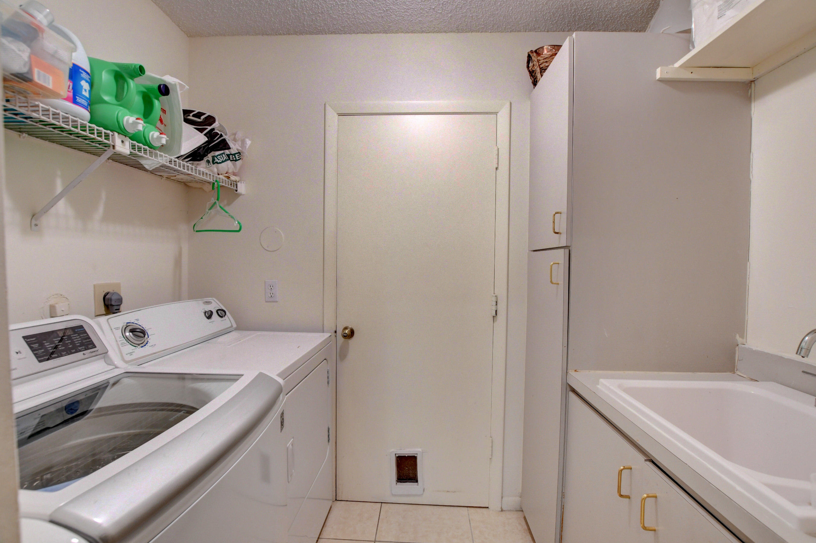8746 Eagle Run Drive Boca Raton, FL 33434 - Photo 22 of 53 Laundry Room