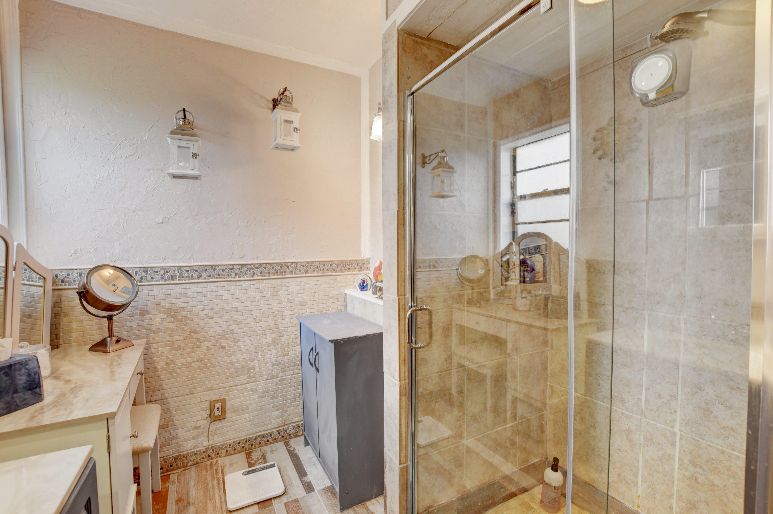 8746 Eagle Run Drive Boca Raton, FL 33434 - Photo 27 of 53 Master Bath