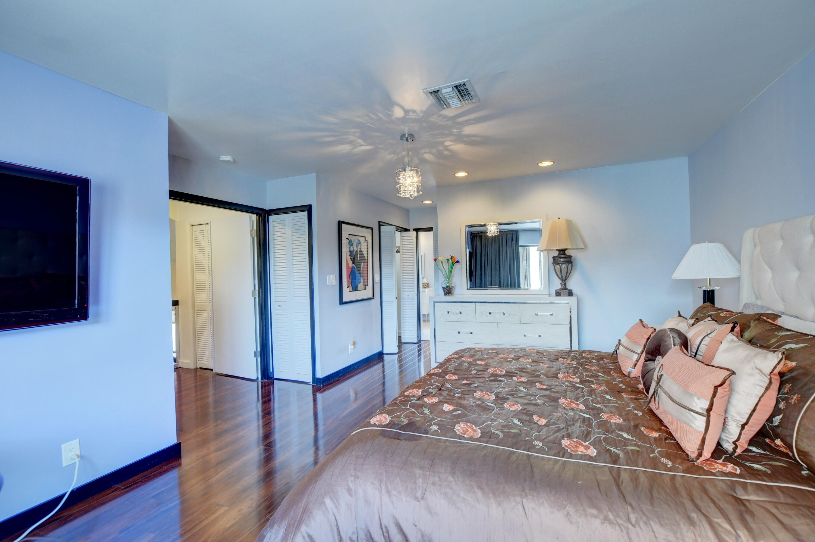 7170 Melbourne Lane Boca Raton, FL 33434 - Photo 32 of 57 Master bedroom