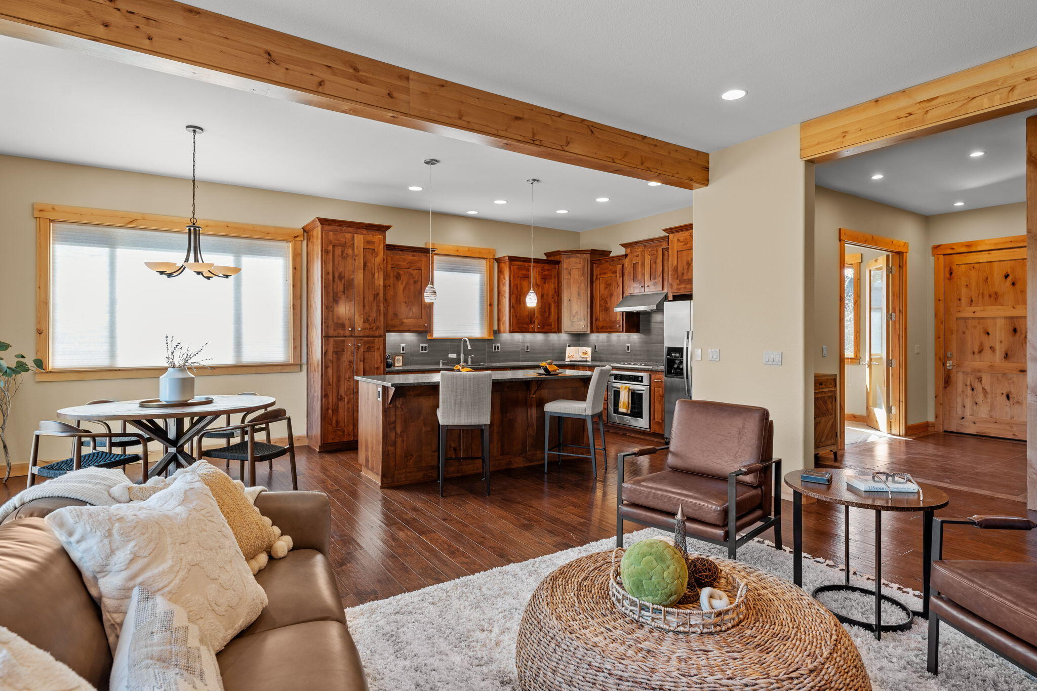 60431 Snap Shot Loop Bend, OR 97702 - Photo 9 of 33 22-web-or-mls-Riley_Visuals-22