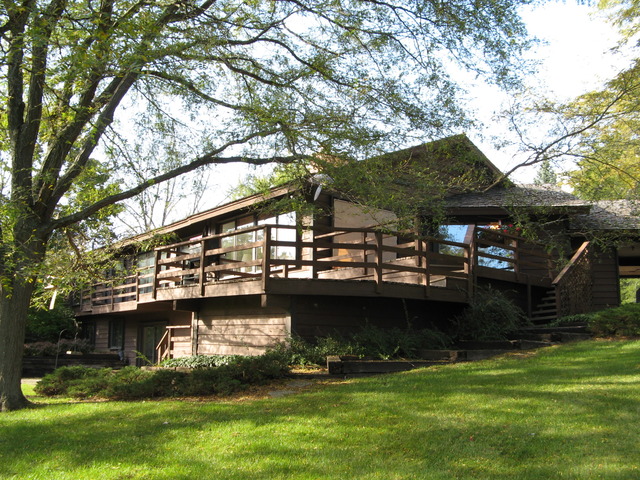 63 Ridge Road Chicago, IL 60639 - Photo 3 of 6