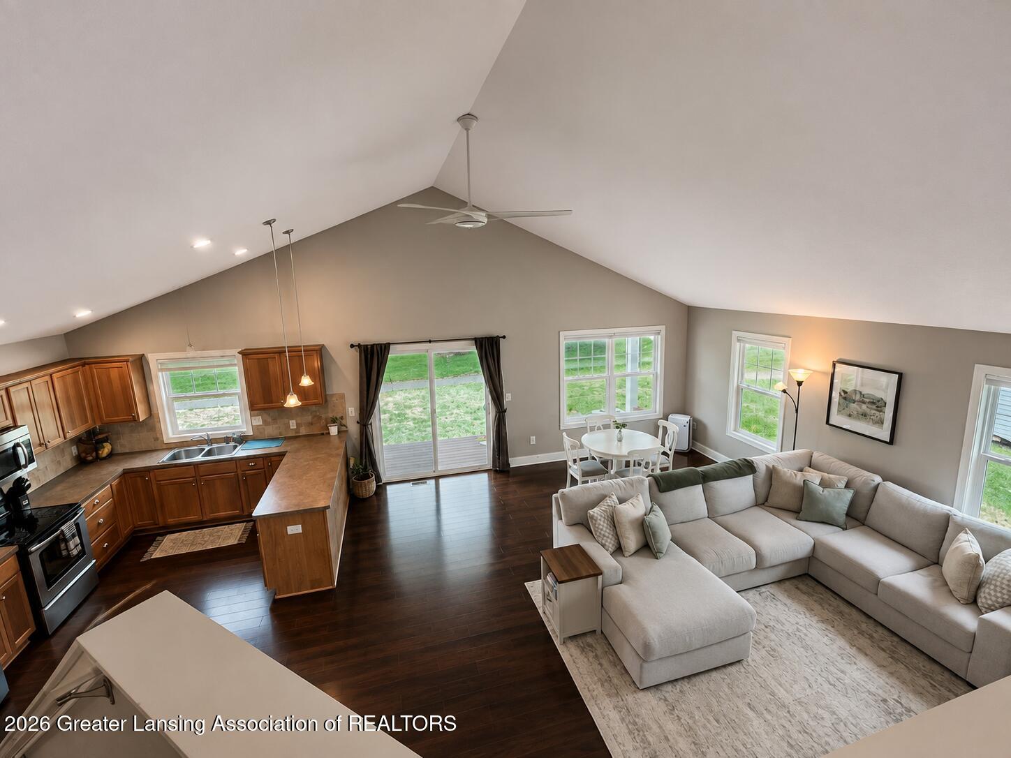 1250 Highland Hill Lowell, MI 49331 - Photo 4 of 24 Johnson Living Room