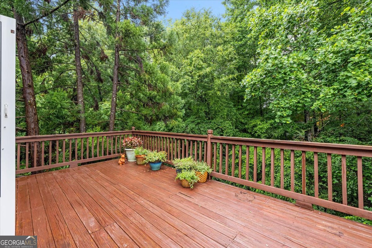 112 Covington Place Macon, GA 31210 - Photo 15 of 34 a view of balcony with wooden floor