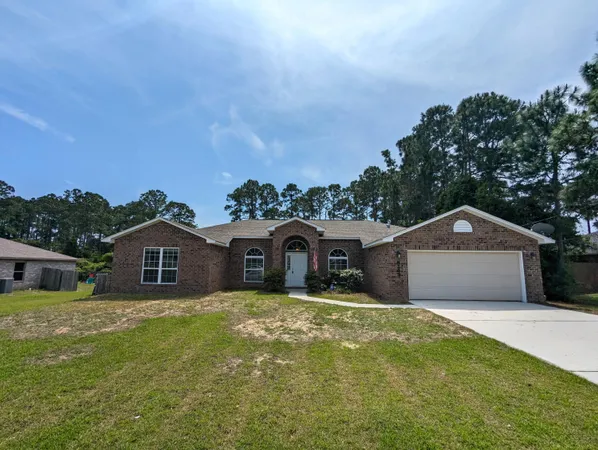 $2,690 | 8249 Escola Street, Navarre, FL 32566