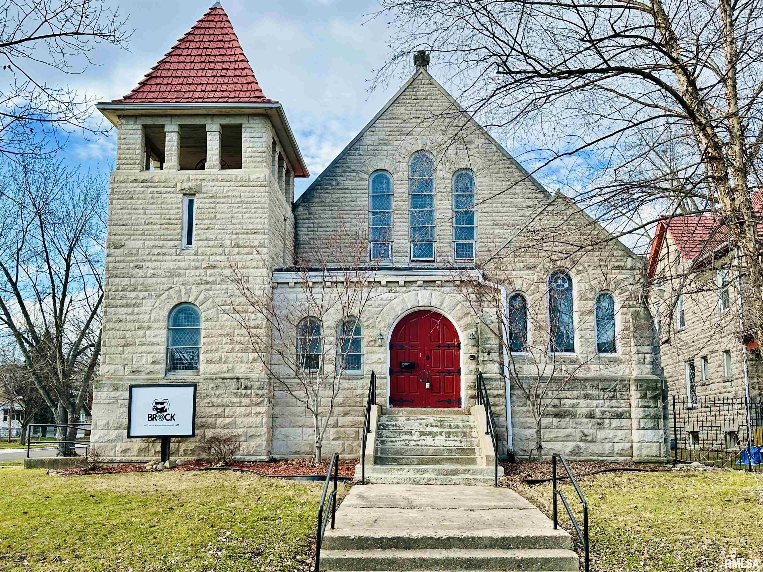 1601 Northeast Madison Ave