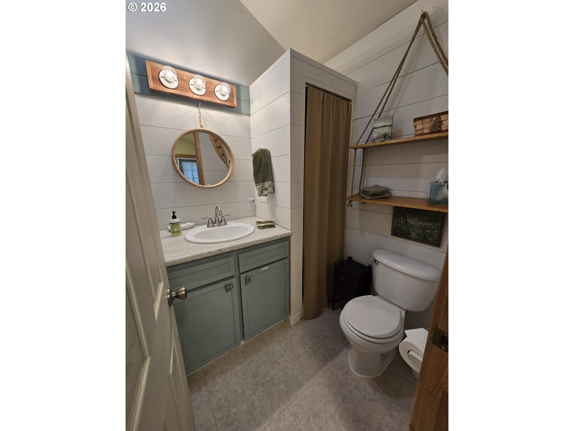 60020 Wilderness Road Joseph, OR 97846 - Photo 9 of 20 Gallery Image 9