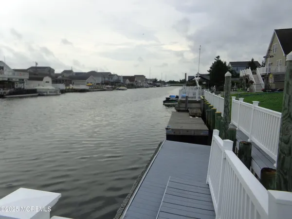 a house view with a outdoor space