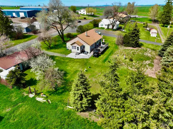 $220,000 | 910 2nd Avenue, Nezperce, ID 83543