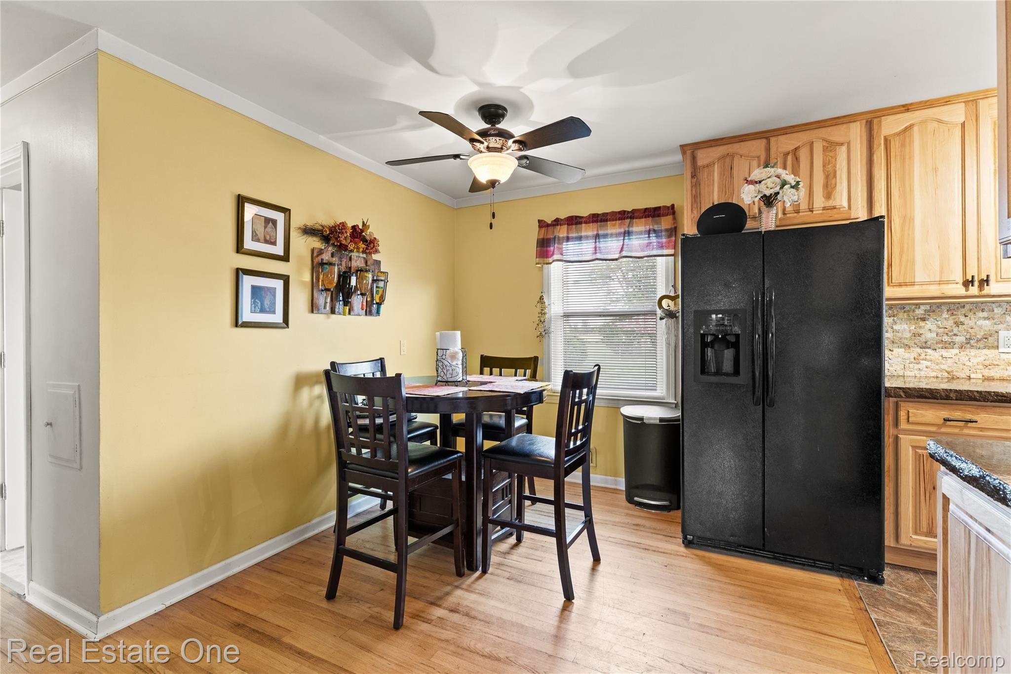 17071 Reno Street Riverview, MI 48193 - Photo 7 of 34 17071 Reno St-7.jpg