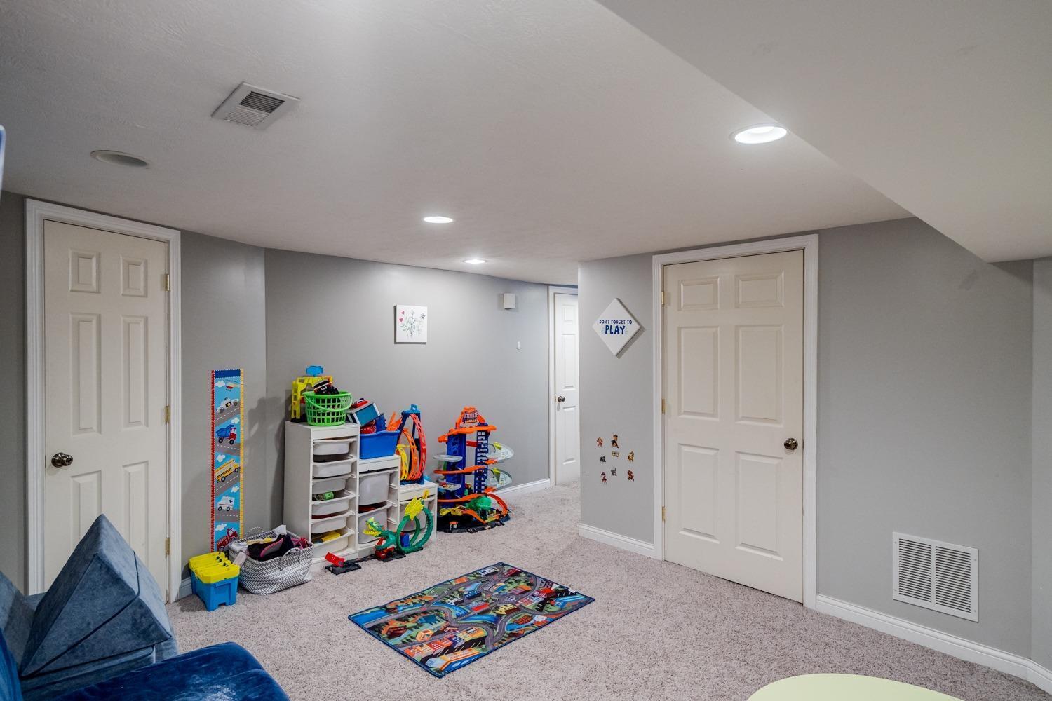 5320 Belclare Road Cincinnati, OH 45247 - Photo 40 of 50 Gallery Image 40