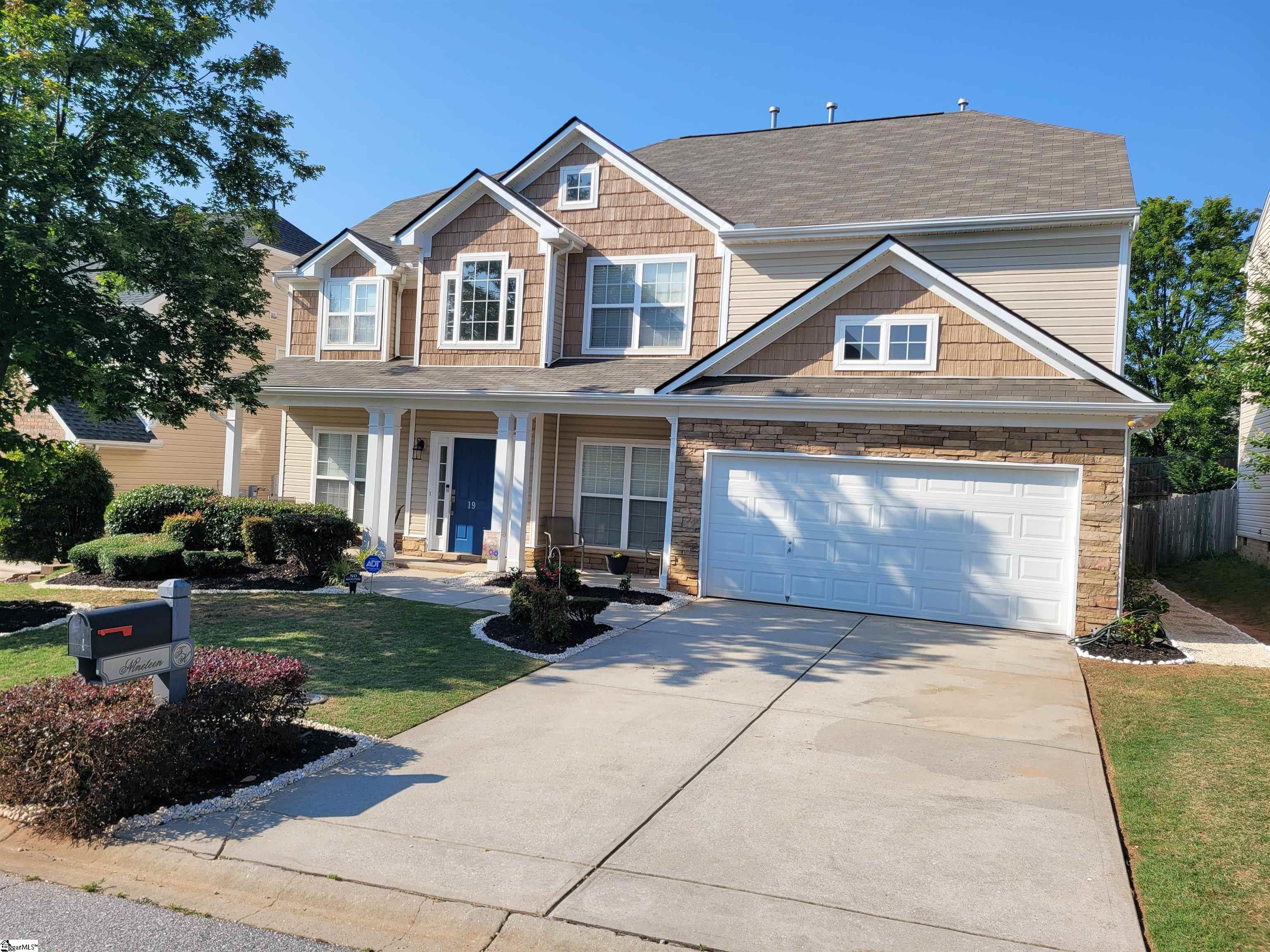 19 Rivanna Lane Greenville, SC 29607 - Photo 1 of 25 Gallery Image 1
