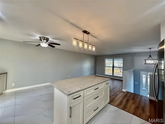 $275,000 | 12 Belleau Lake Court, O'Fallon, MO 63366