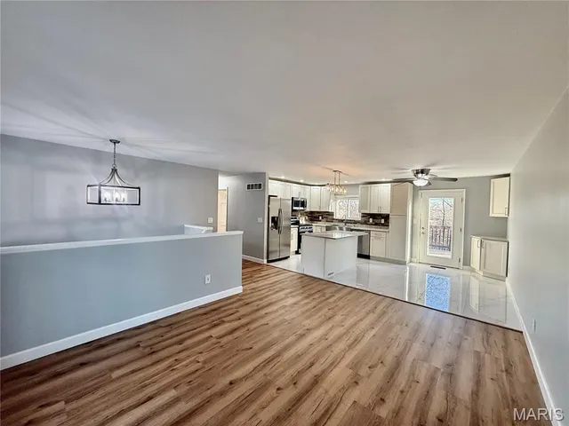 $275,000 | 12 Belleau Lake Court, O'Fallon, MO 63366